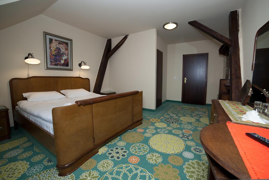 Sobotka  Motel Klara الغرفة الصورة