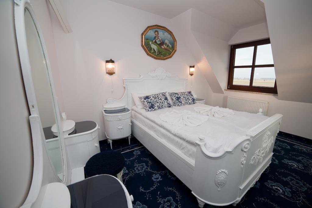 Sobotka  Motel Klara الغرفة الصورة